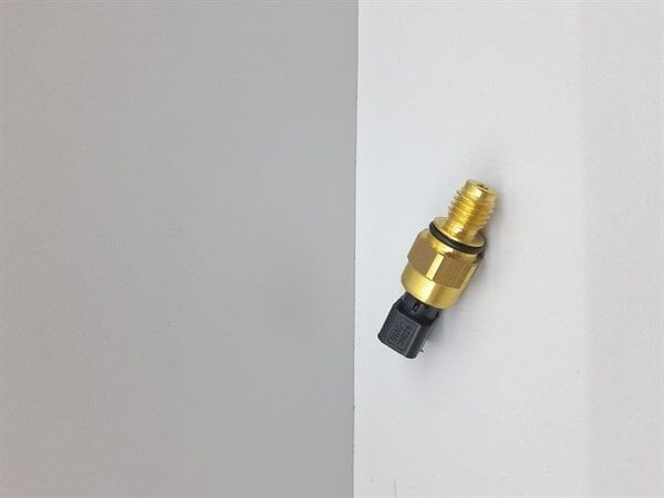 FORD FOCUS ORJİNAL KALIN DİŞ DİREKSİYON BASINÇ MÜŞÜRÜ 1998-2005