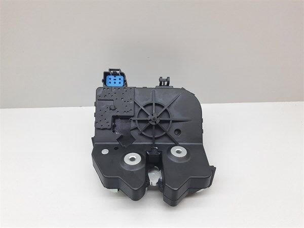 Bagaj Kilidi Ford Focus 1 Sedan - HB 1998-2005