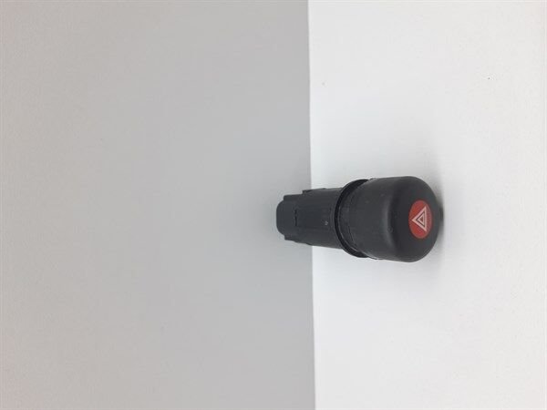 Dörtlü Flaşör Düğmesi Transit V184 Ka
