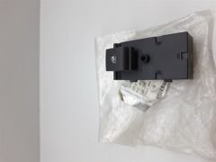 Arka Cam Düğmesi Astra İnsignia Mokka