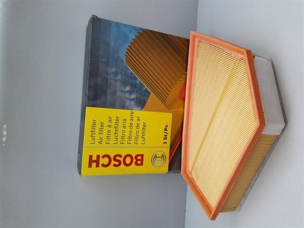 VOLVO C30 HAVA FİLTRESİ 2006-2012
