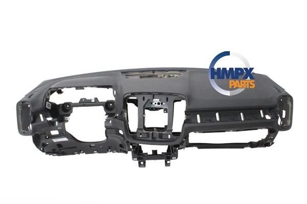 Ön Göğüs Torpido Volvo XC40 2018-2025