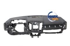 Ön Göğüs Torpido Volvo XC40 2018-2025